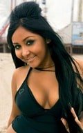 I heard she uses the poof on her head to hide a rather large tumor...